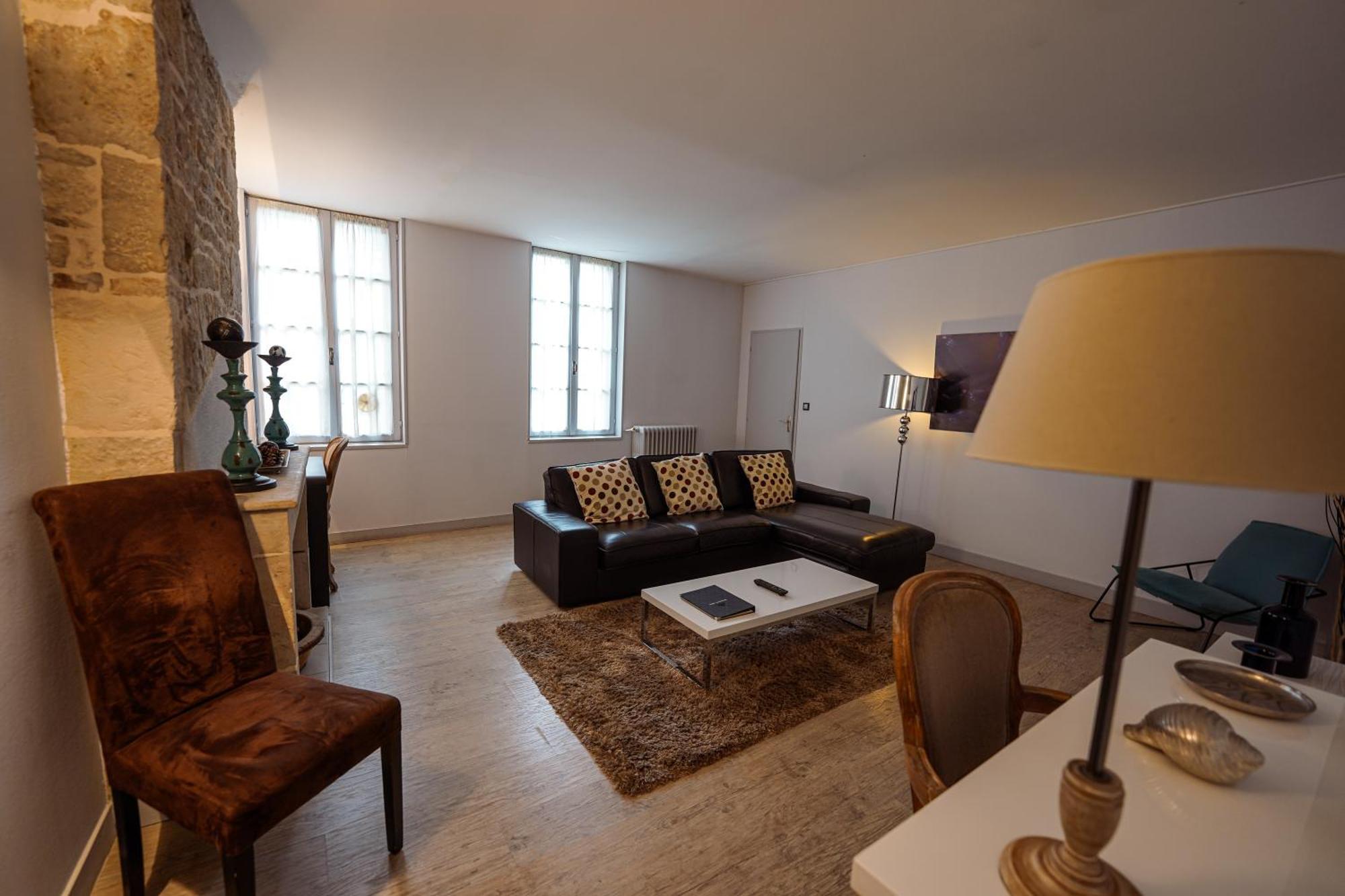Logis Hostellerie De L'Abbaye Celles-sur-Belle Εξωτερικό φωτογραφία