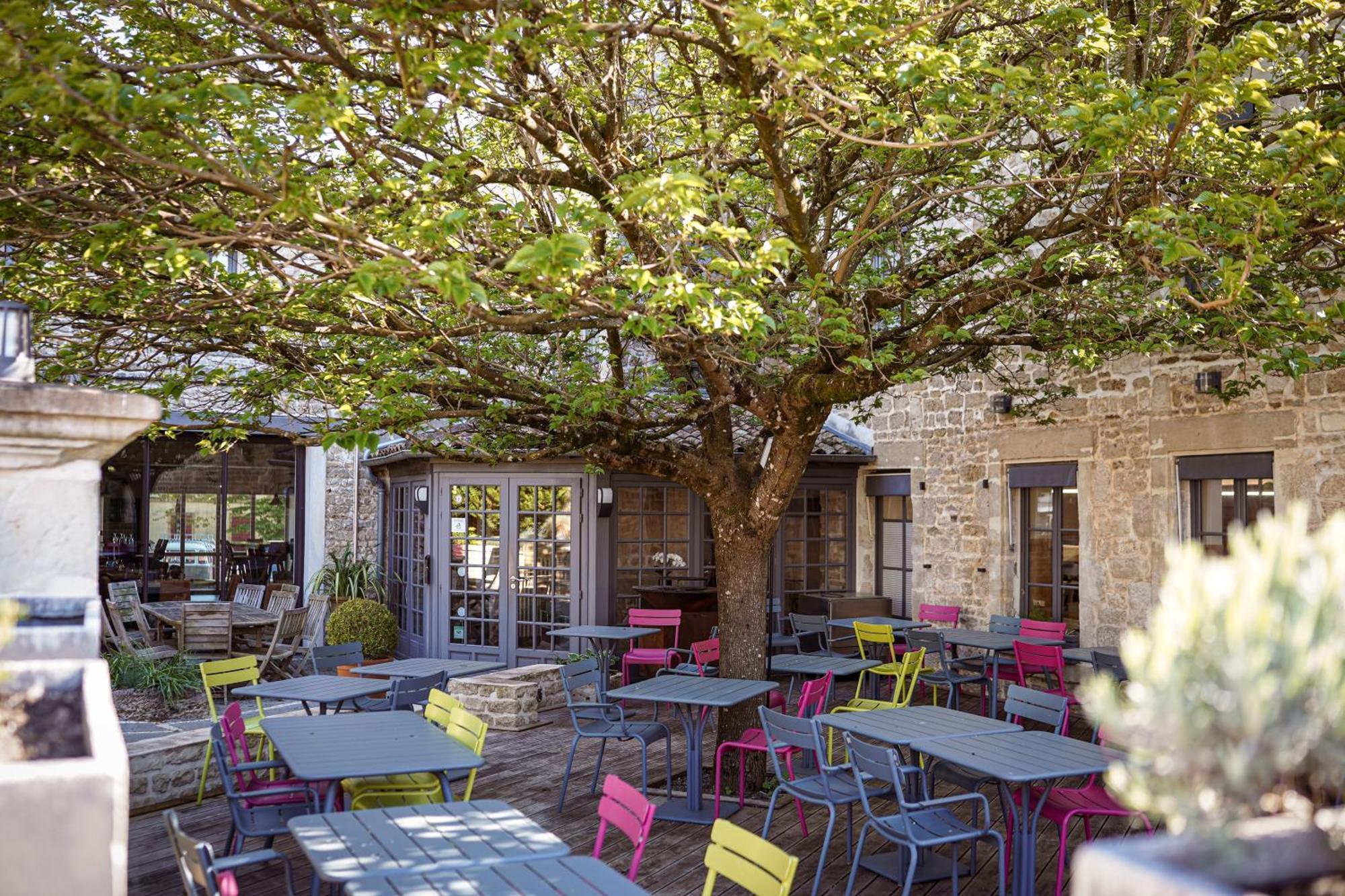 Logis Hostellerie De L'Abbaye Celles-sur-Belle Εξωτερικό φωτογραφία