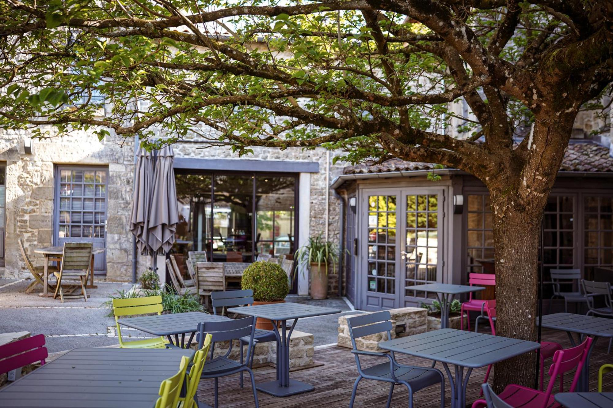 Logis Hostellerie De L'Abbaye Celles-sur-Belle Εξωτερικό φωτογραφία