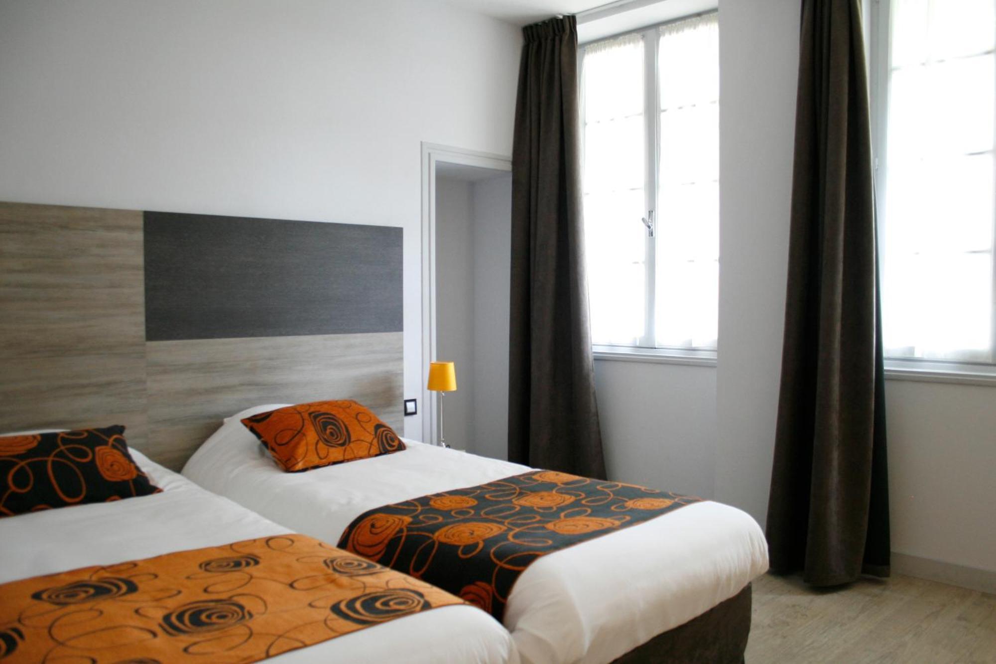 Logis Hostellerie De L'Abbaye Celles-sur-Belle Εξωτερικό φωτογραφία